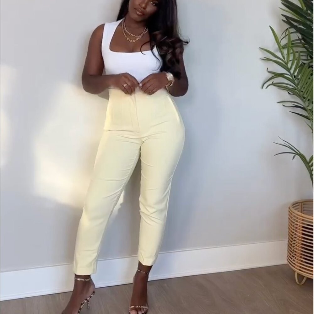 Zara High-Waist Cropped Tapered Pants in Pale Yellow